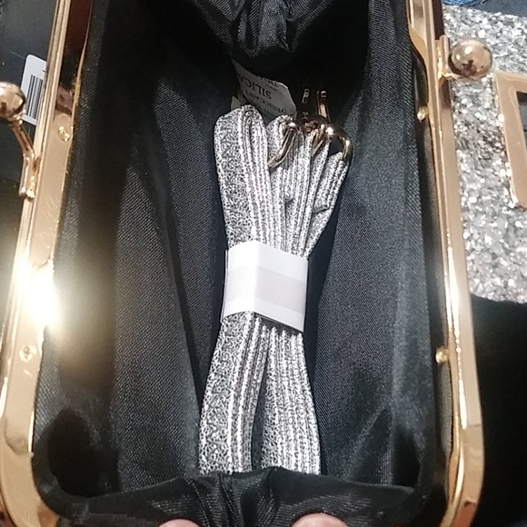 Lany Glittery Silver Wristlet/Shoulder Purse - Picture 8 of 13